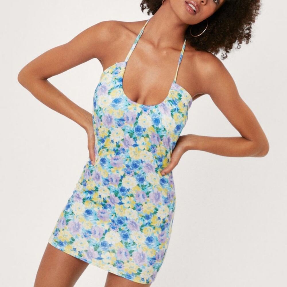 SPRING SALE! Nasty Gal Halter Scoop Neck Bodycon Mini Dress NWT Size‎ 6